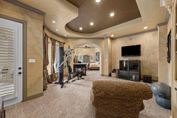 Fitness Equipment, Interior, Recessed Lighting