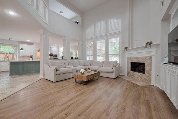 Fireplace, Interior, Living room, Pendant Lights, Recessed Lighting, Wood Texture Flooring