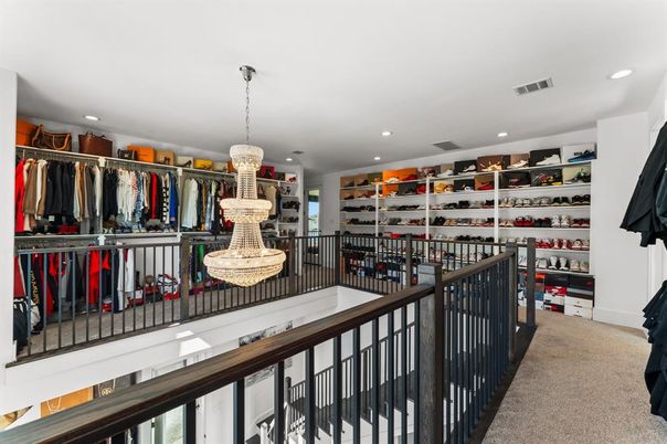 Chandelier, Interior, Pendant Lights, Recessed Lighting, Walk-in Closets