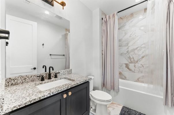 Bathroom, Interior, Marble Walls