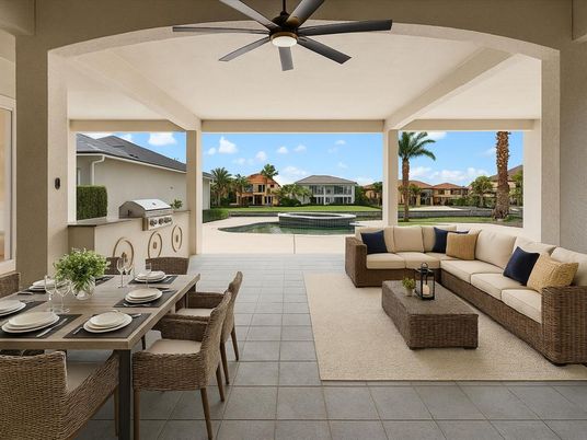 Dining room, Exterior, Pool