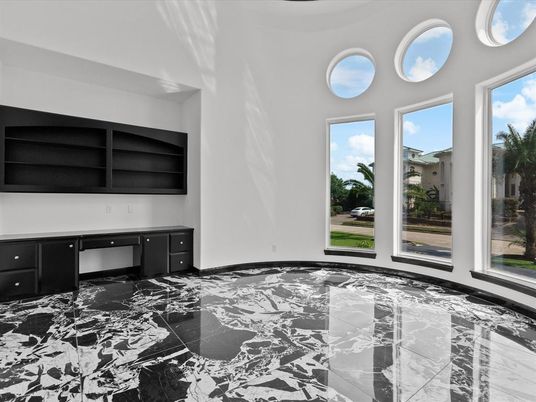 Interior, Marble