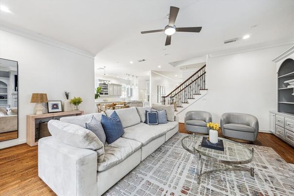 Interior, Kitchen, Living room, Pendant Lights, Recessed Lighting, Wood Texture Flooring