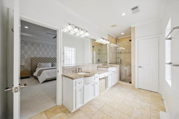 Bathroom, Bedroom, Glass Shower, Interior, Recessed Lighting