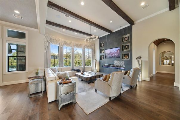 Chandelier, Interior, Living room, Recessed Lighting, Wooden Beams, Wood Texture Flooring