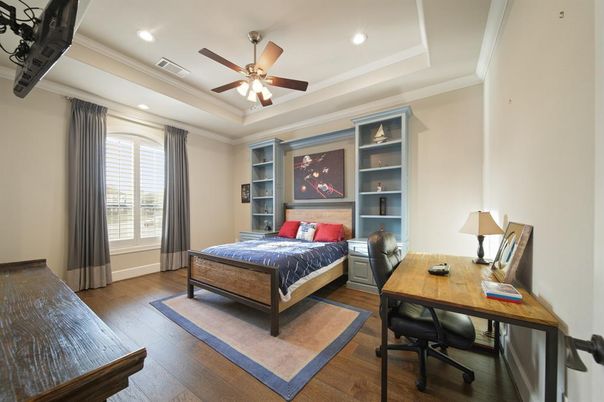 Bedroom, Home Office, Interior, Recessed Lighting, Wood Texture Flooring