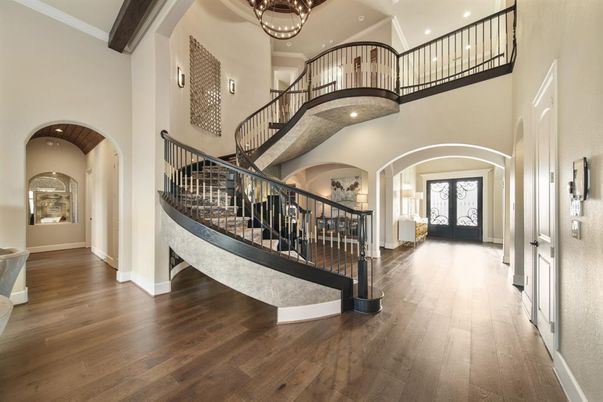 Chandelier, Interior, Recessed Lighting, Wooden Beams, Wood Texture Flooring