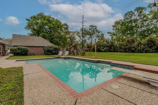 Backyard, Exterior, Playground, Pool