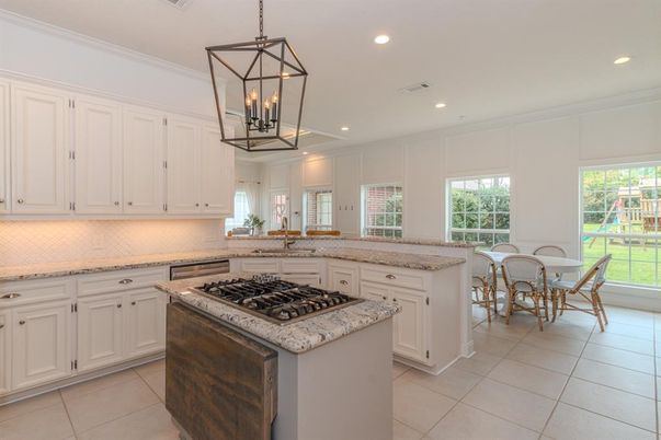 Dining room, Interior, Kitchen, Pendant Lights, Recessed Lighting