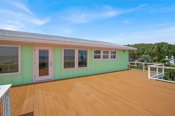 Exterior, Wood Texture Flooring