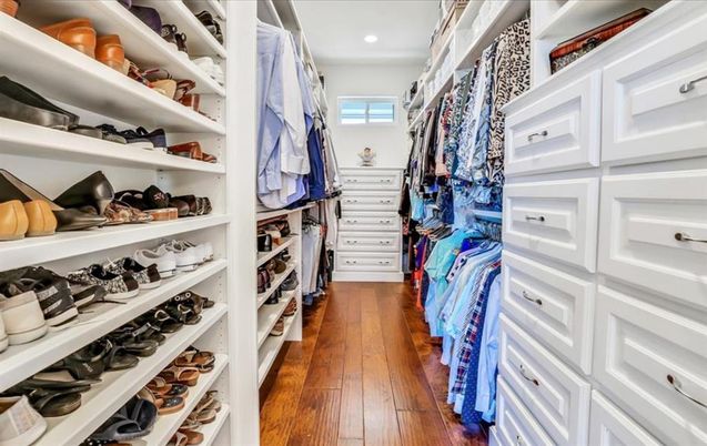 Interior, Recessed Lighting, Walk-in Closets, Wood Texture Flooring