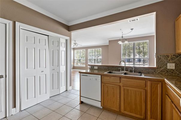 Interior, Kitchen, Pendant Lights