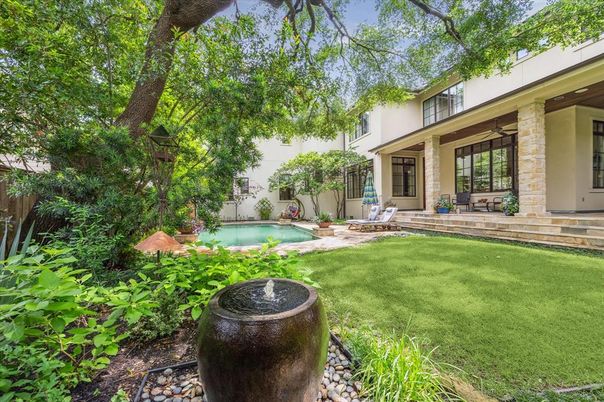 Backyard, Exterior, Pool