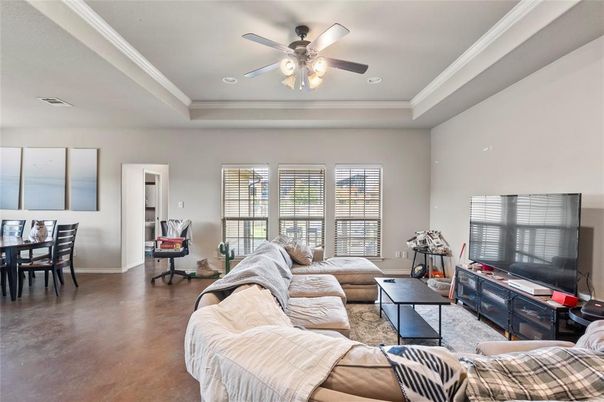 Dining room, Interior, Living room, Recessed Lighting