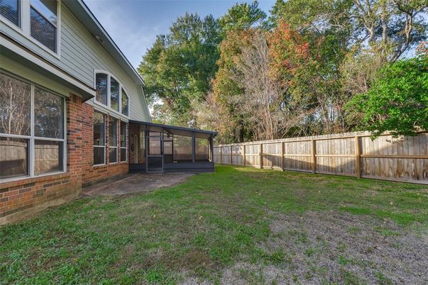 Backyard, Exterior