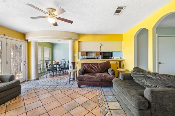 Dining room, Interior, Kitchen, Living room, Recessed Lighting