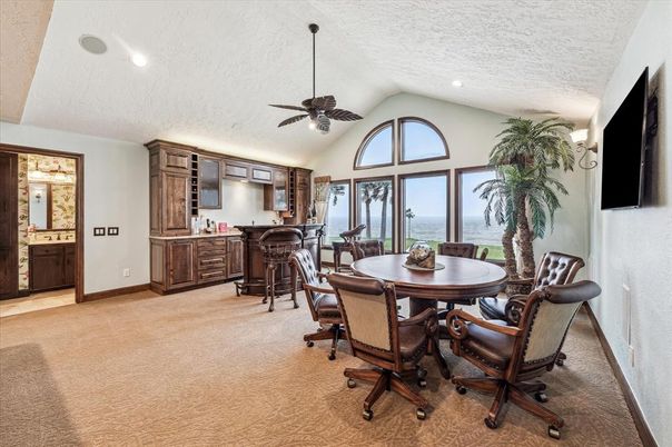 Dining room, Interior, Recessed Lighting, Water