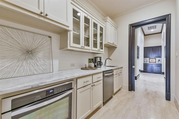 Interior, Kitchen, Stainless Steel Appliances, Wood Texture Flooring