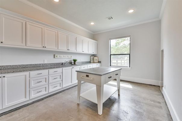 Game Room, Interior, Kitchen, Recessed Lighting