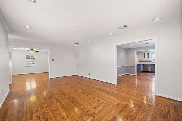 Empty room, Interior, Recessed Lighting, Wood Texture Flooring