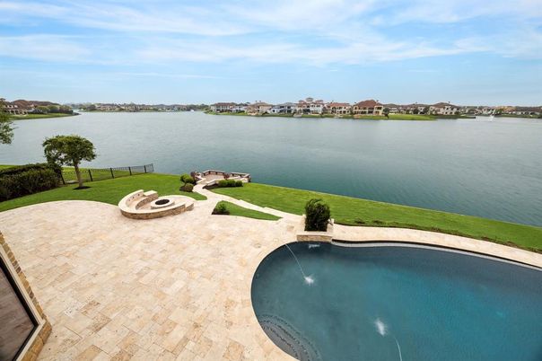 Exterior, Lake, Pool, Water