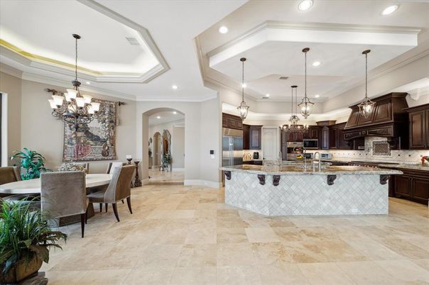 Chandelier, Dining room, Interior, Kitchen, Pendant Lights, Recessed Lighting, Stainless Steel Appliances
