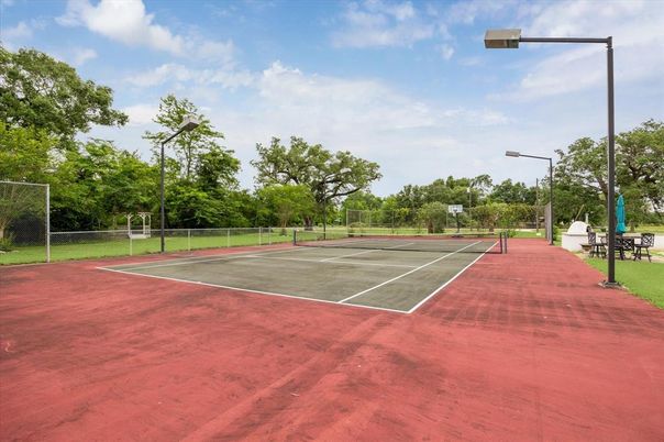 Exterior, Tennis Courts