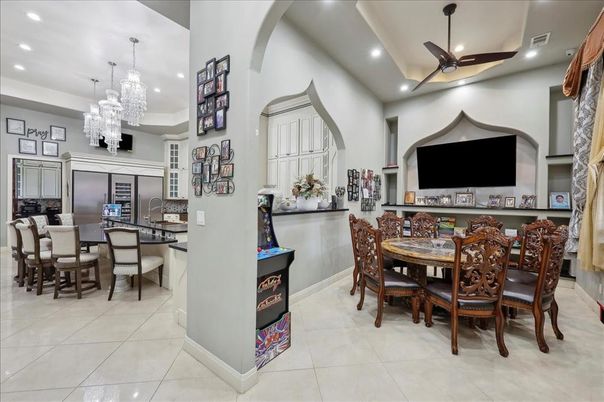 Chandelier, Dining room, Interior, Kitchen, Recessed Lighting