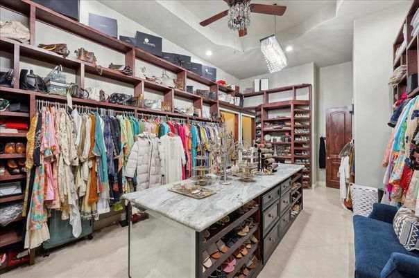 Chandelier, Interior, Recessed Lighting, Walk-in Closets