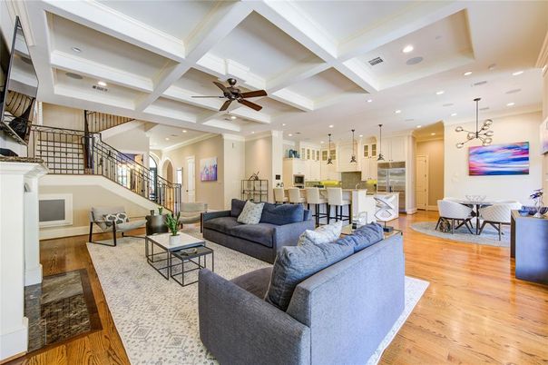 Dining room, Interior, Kitchen, Living room, Pendant Lights, Recessed Lighting, Wood Texture Flooring