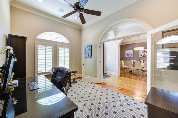 Dining room, Interior, Pendant Lights, Recessed Lighting, Wood Texture Flooring