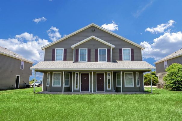 Exterior, Facade, American Craftsman