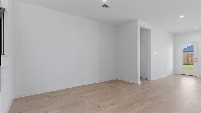 Empty room, Interior, Recessed Lighting, Wood Texture Flooring