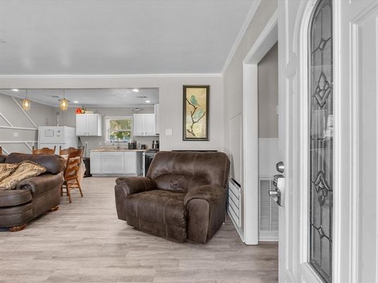 Dining room, Interior, Kitchen, Living room, Pendant Lights, Recessed Lighting, Wood Texture Flooring