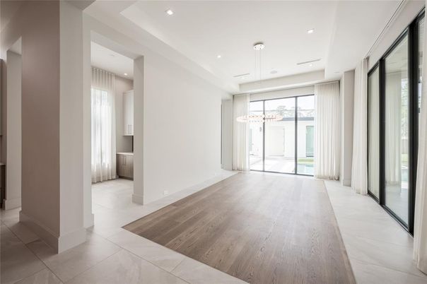 Chandelier, Empty room, Interior, Pendant Lights, Recessed Lighting, Wood Texture Flooring