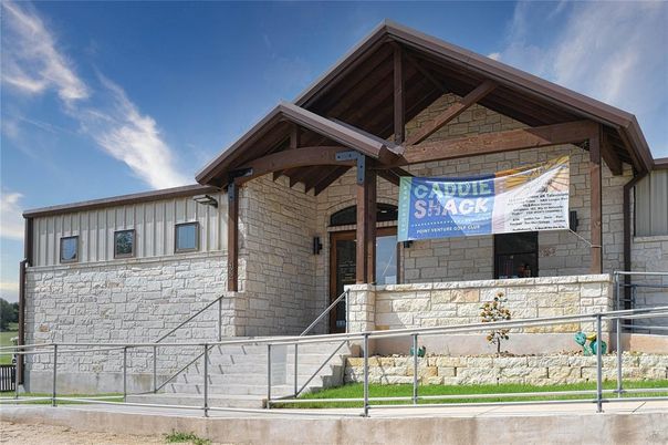 Exterior, Facade, None