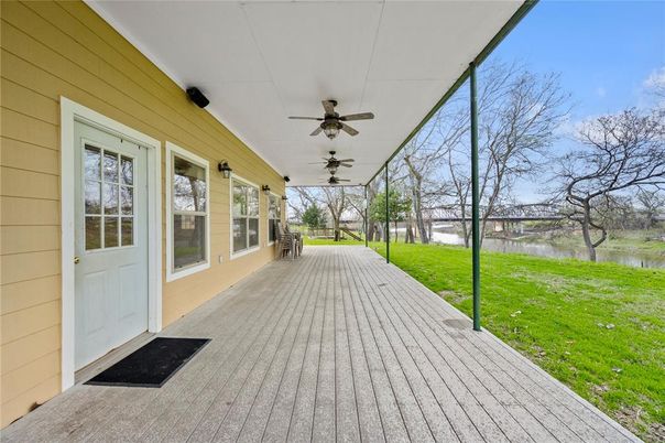 Backyard, Exterior, Sun Room, Water