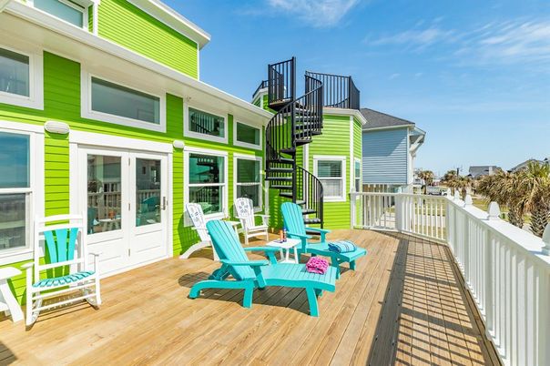 Exterior, Wood Texture Flooring