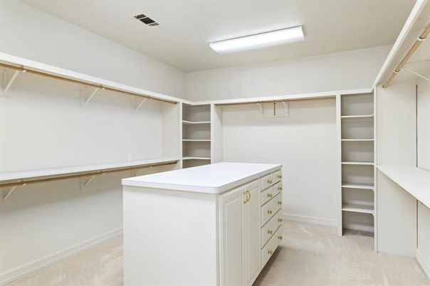 Interior, Walk-in Closets