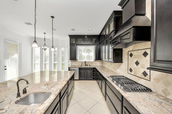 Interior, Kitchen, Pendant Lights, Recessed Lighting