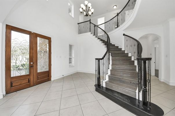 Chandelier, Interior, Recessed Lighting
