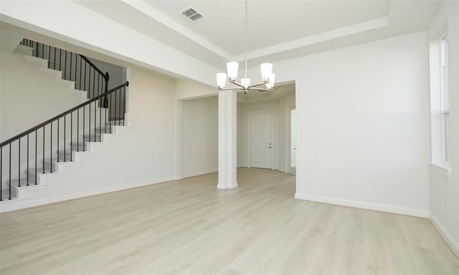 Empty room, Interior, Pendant Lights, Wood Texture Flooring