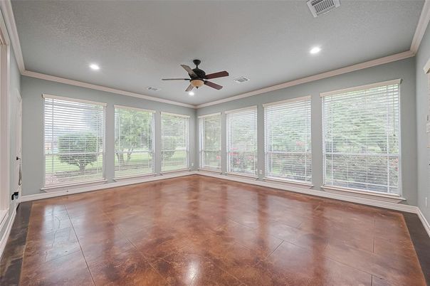 Empty room, Interior, Recessed Lighting