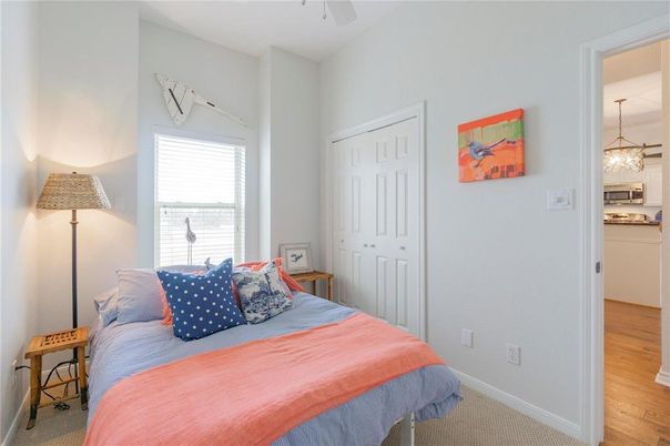 Bedroom, Interior, Pendant Lights, Wood Texture Flooring