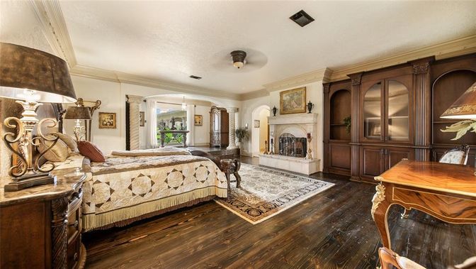 Bedroom, Fireplace, Interior, Wood Texture Flooring