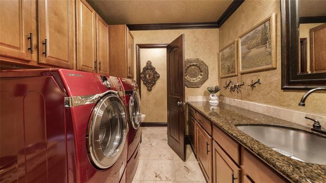 Interior, Washer