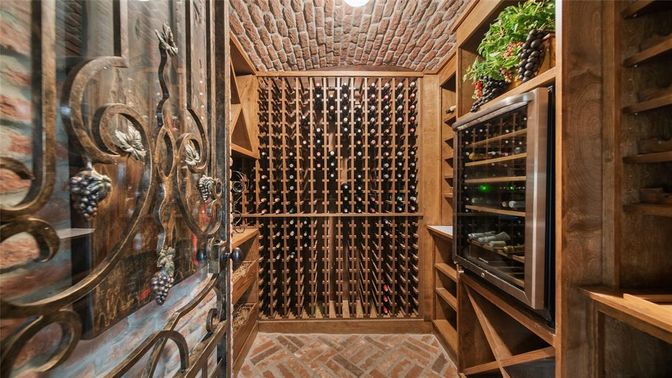 Interior, Wine Storage