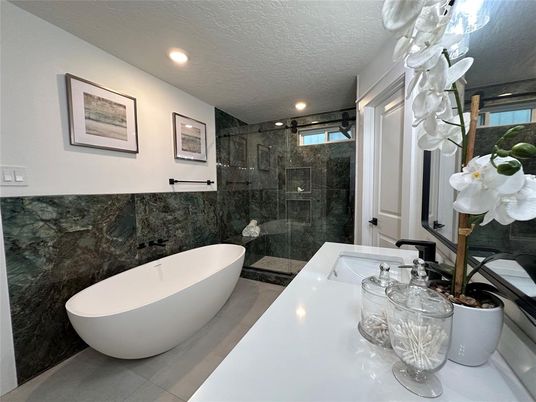 Bathroom, Dual Sink Vanities, Free Standing Baths, Glass Shower, Interior, Recessed Lighting