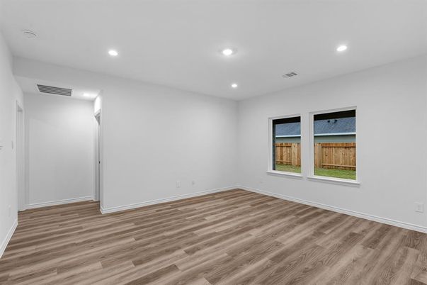 Empty room, Interior, Recessed Lighting, Wood Texture Flooring