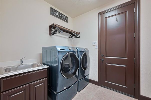 Interior, Washer
